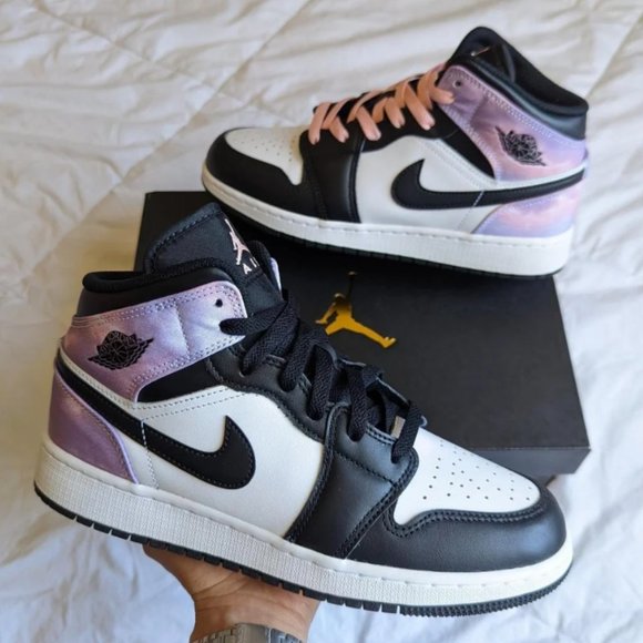 Nike Air Jordan 1 mid Zen Master Galaxy Tie dye Bleached Coral - Picture 1 of 4